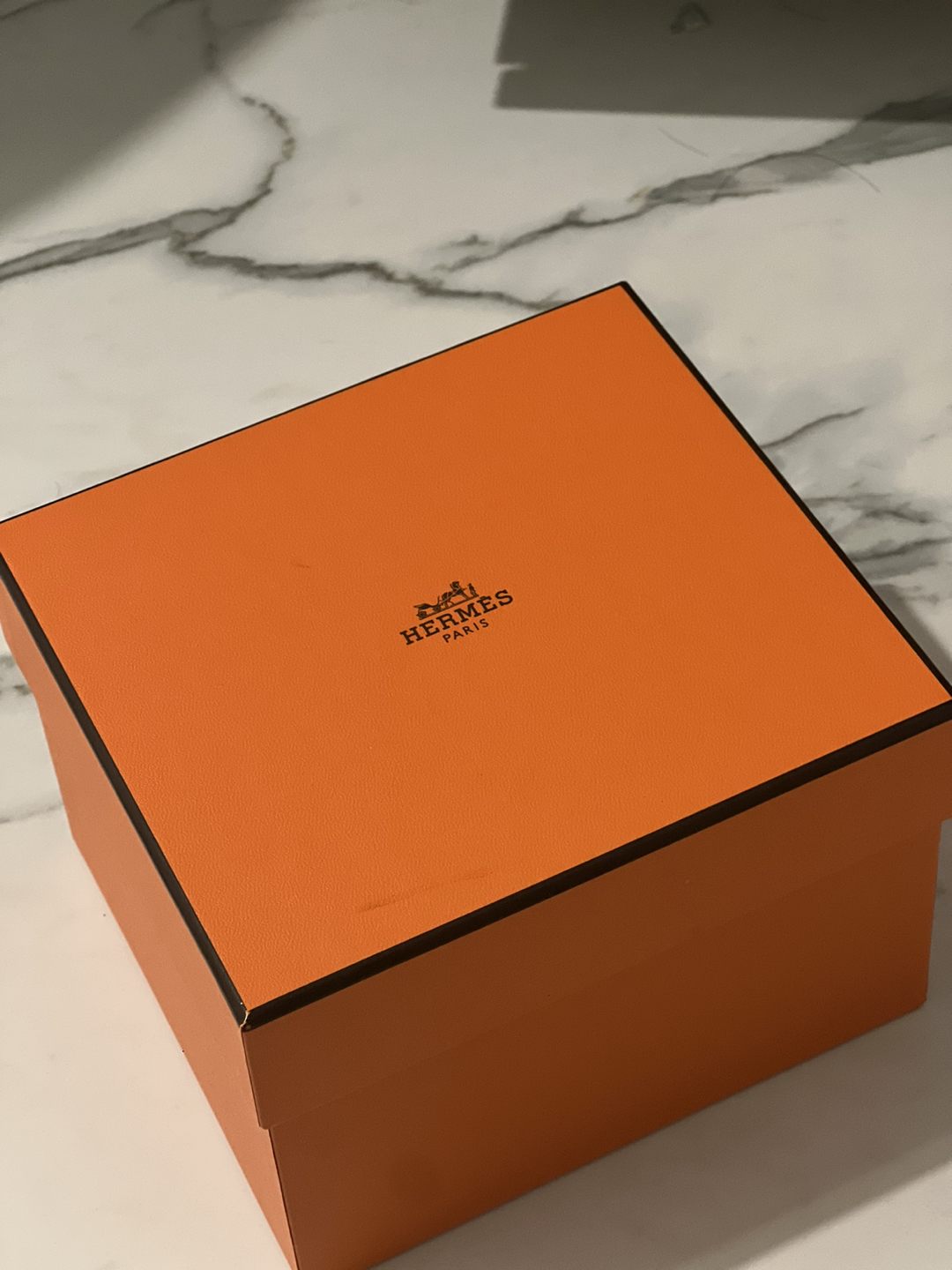 Hermes box thumbnail