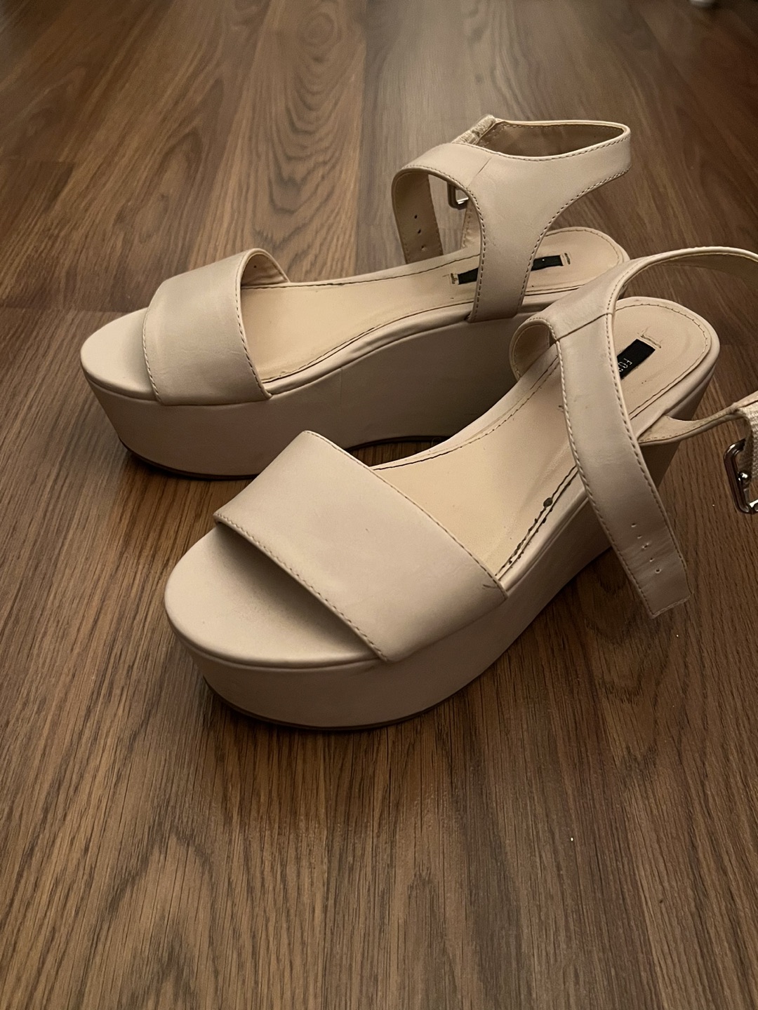 Beige / off-white flatforms - photo 4