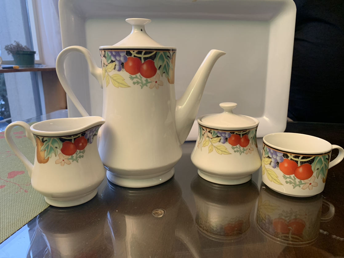 4 piece tea set thumbnail