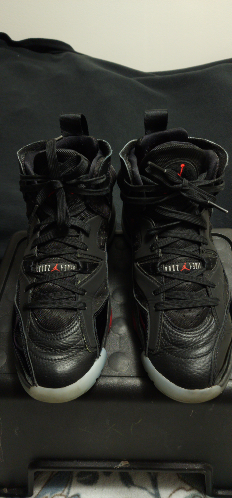 Jordan Jumpman two Trey