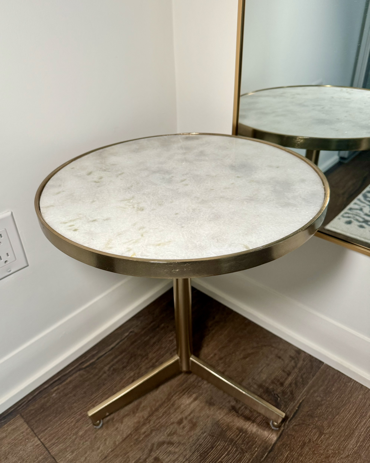 Vintage Marble brass end table - Hollywood Regency style thumbnail