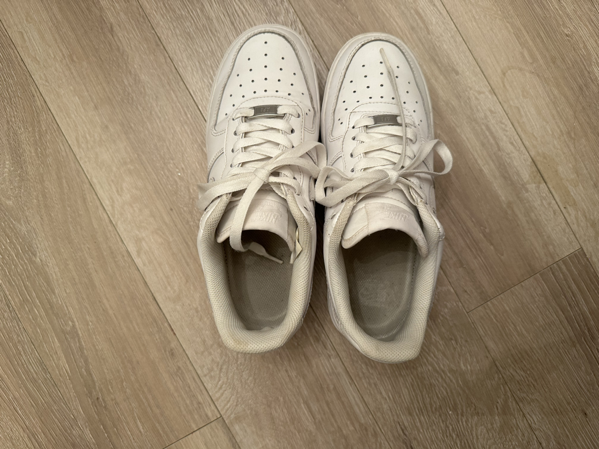 Nike white air force