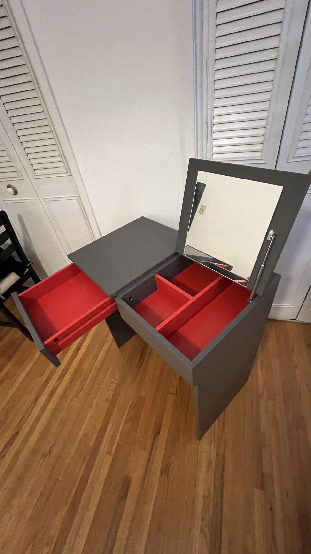 IKEA BRIMNES Vanity Table (Dark Grey) - photo 2