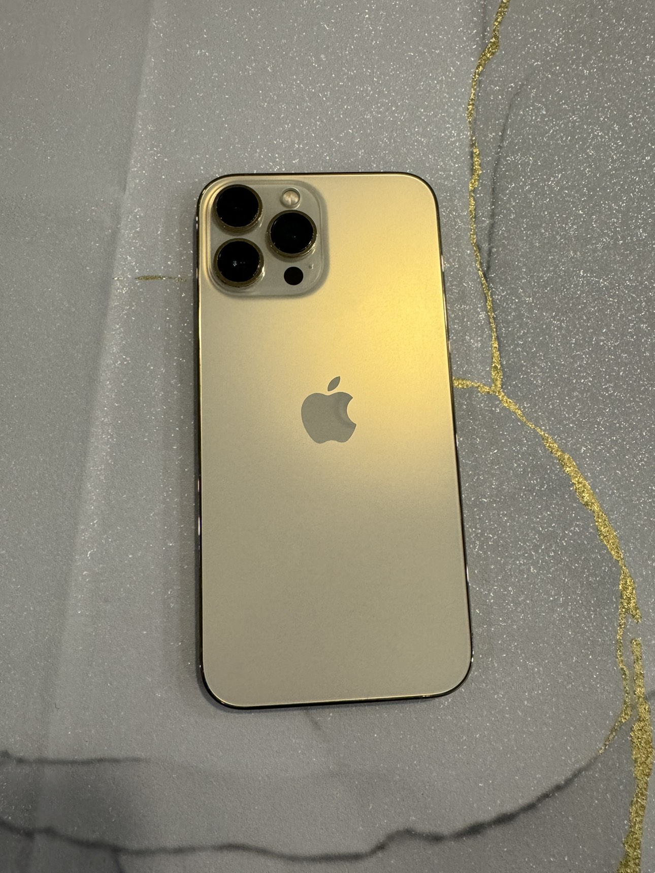 iPhone 13 Pro Max, 128 GB, Gold, Mint Condition, Unlocked - photo 2