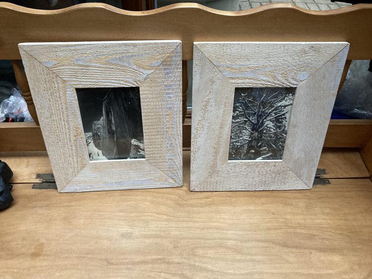 #freecycle 2 wooden pic frames thumbnail