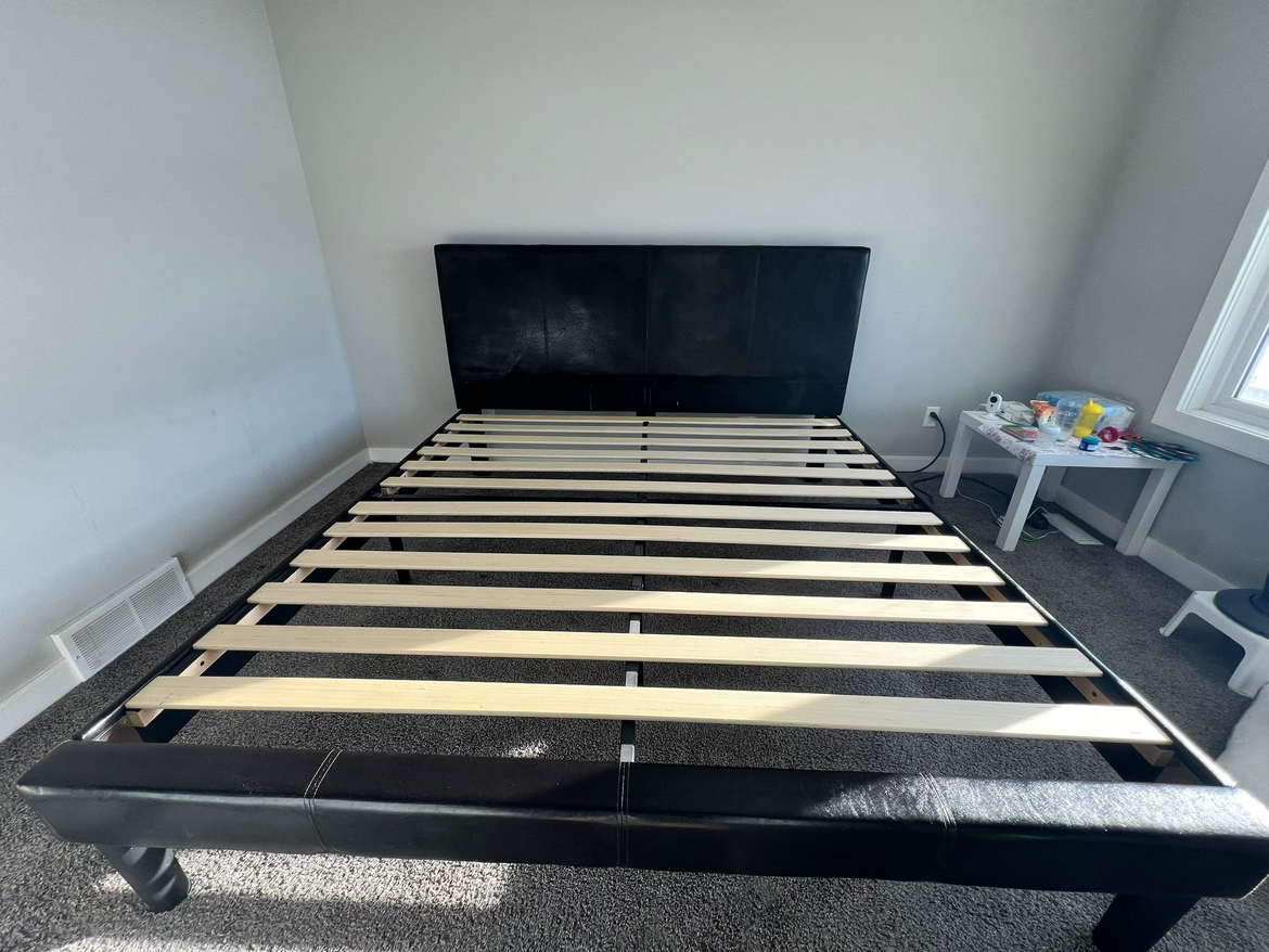 King bed frame - photo 2