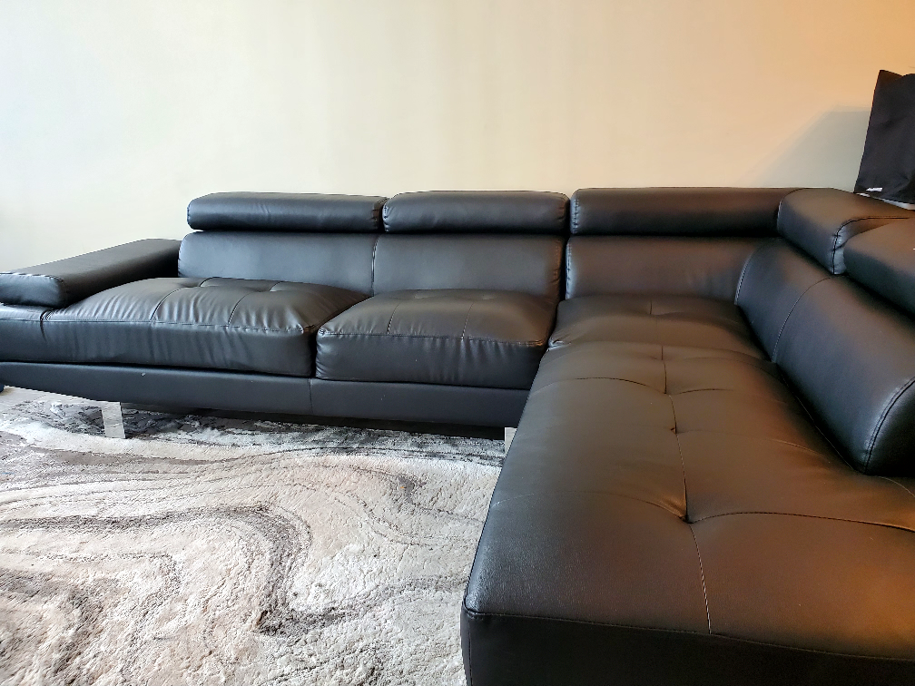 Black Leather Sectional Couch - photo 4