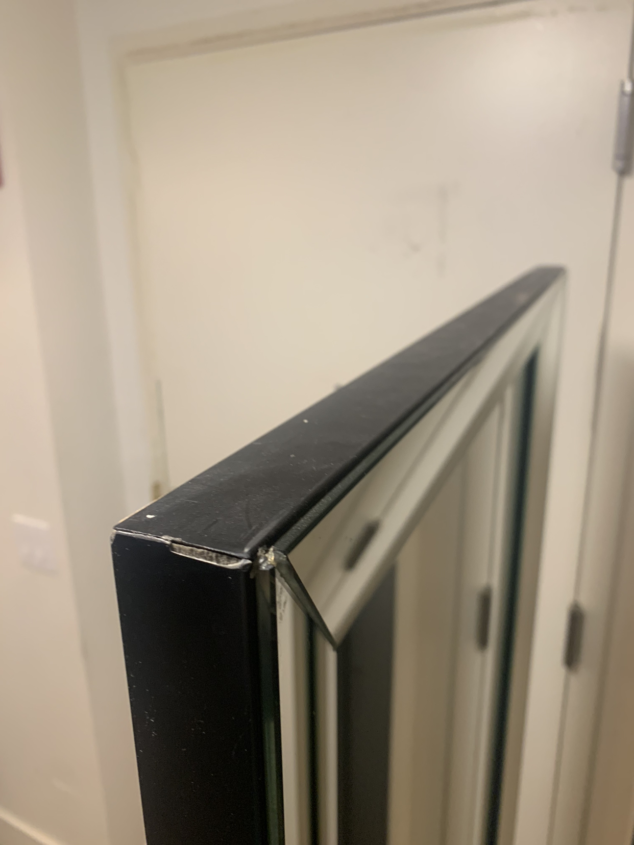 Elegant floor mirror with geometrical edges/ frame - photo 4