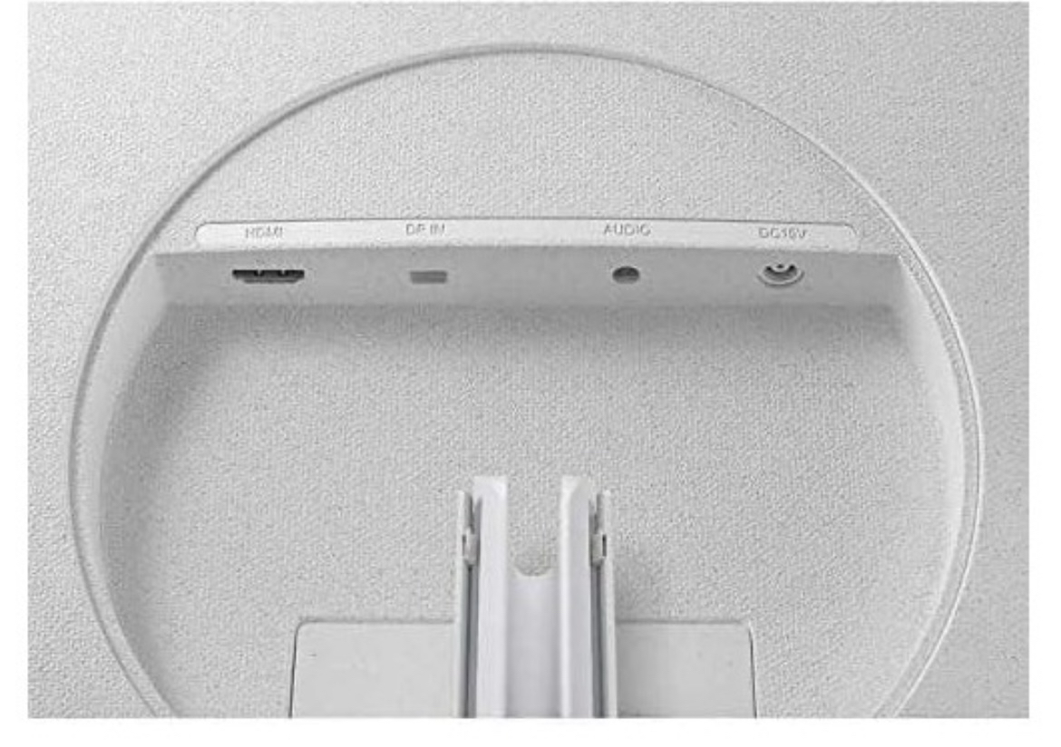 32” curved Samsung Moniter - photo 4