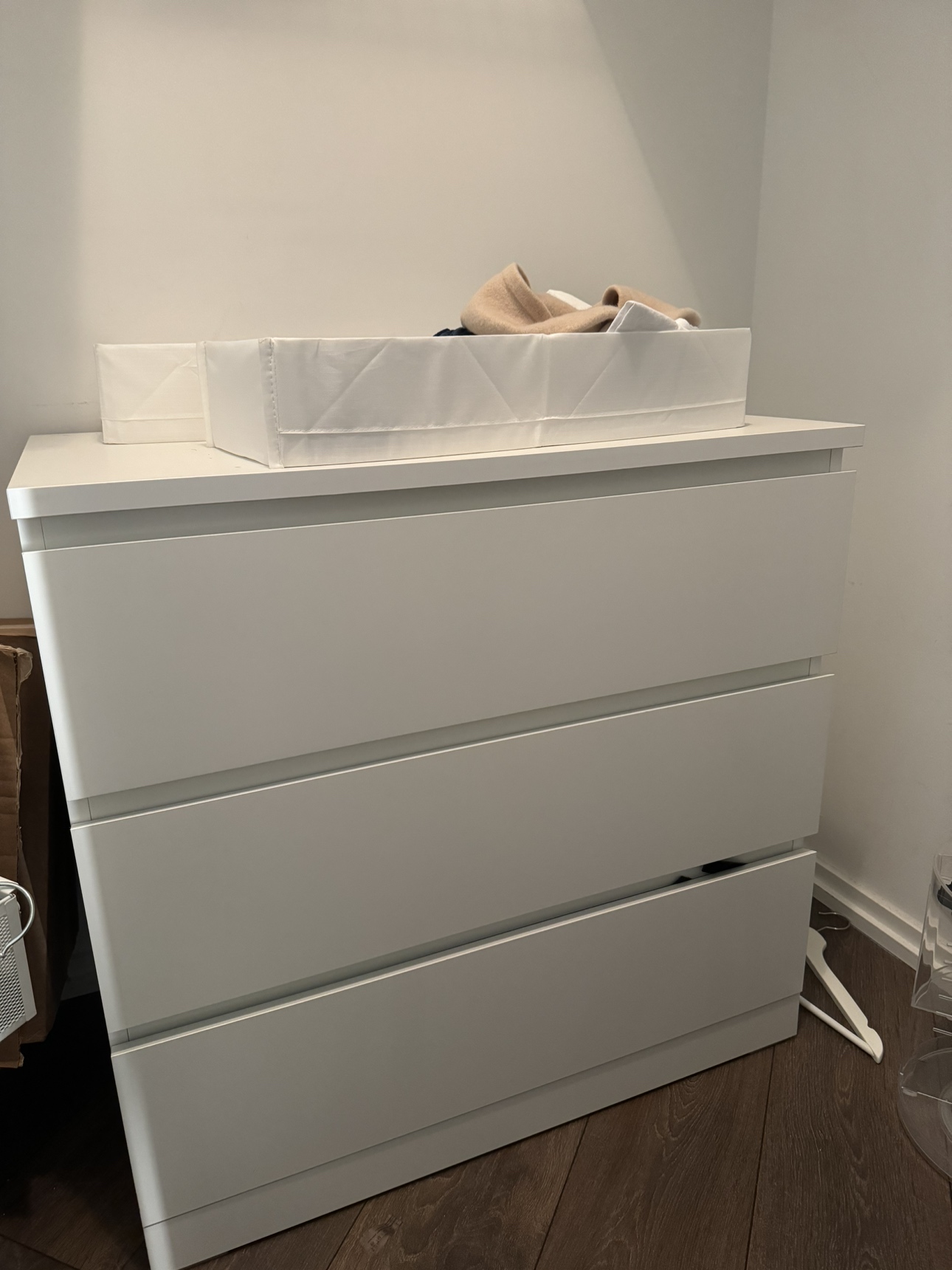 IKEA MALM Dresser