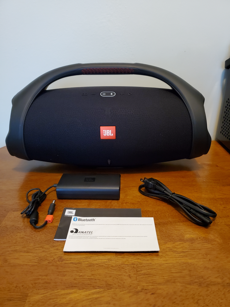 JBL Boombox 2