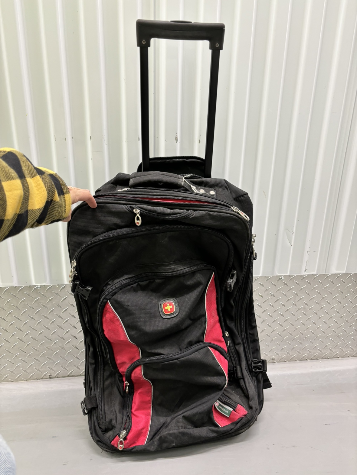 Swiss Gear Backpack image indicator(2)