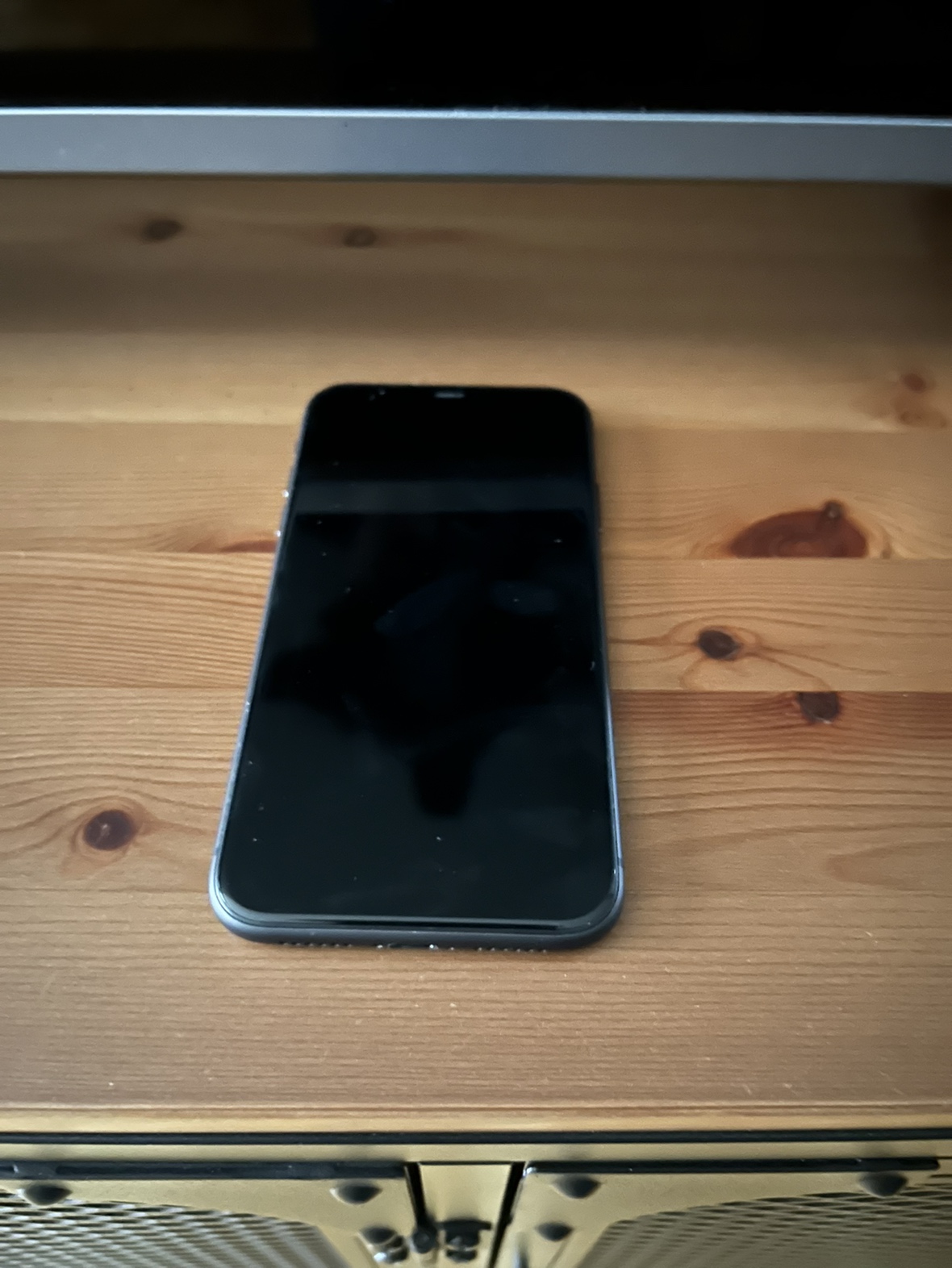 iphone 11 thumbnail