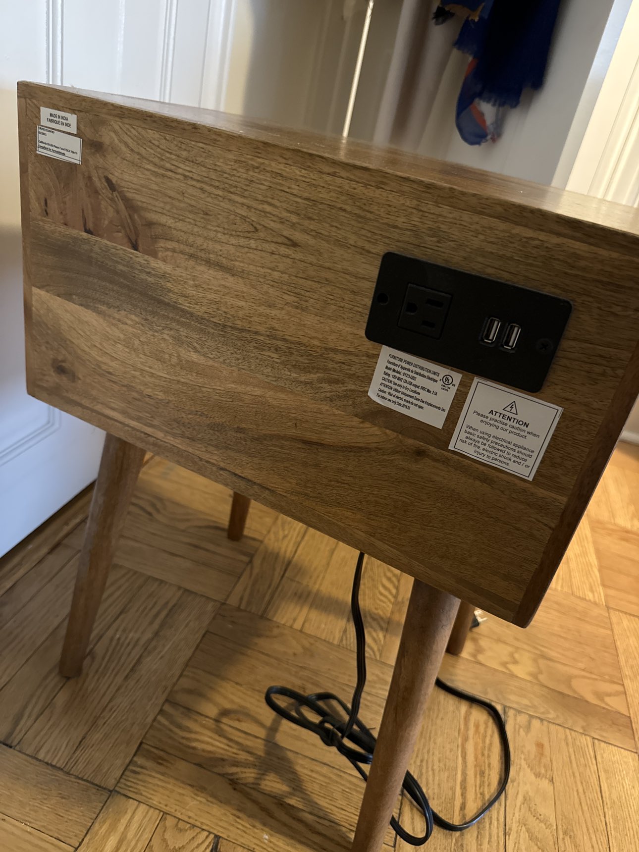 Like NEW nightstand - midcentury modern style! With USB ports! - photo 3