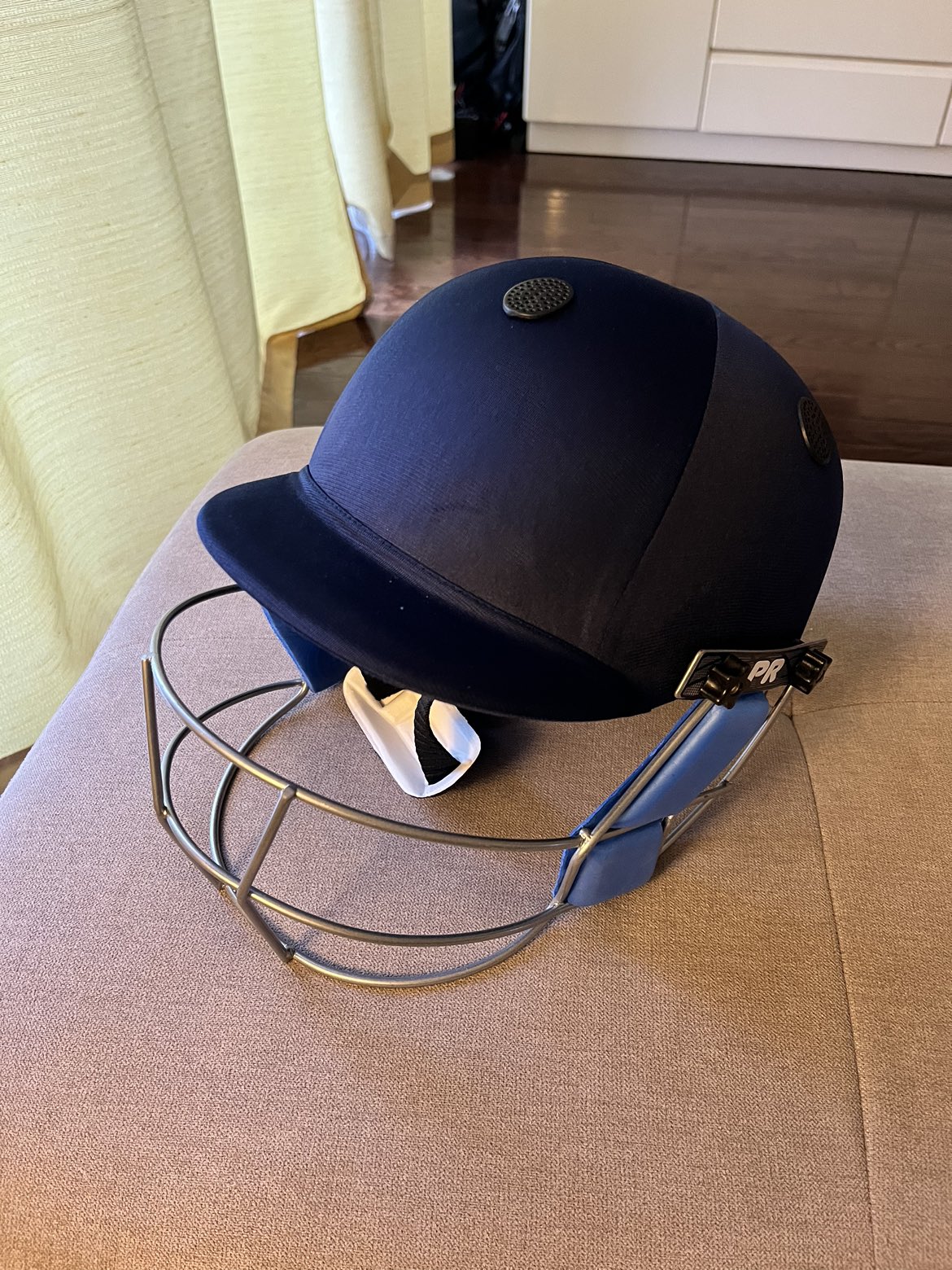 Cricket Helmet Brand PR (premium quality helmets) thumbnail