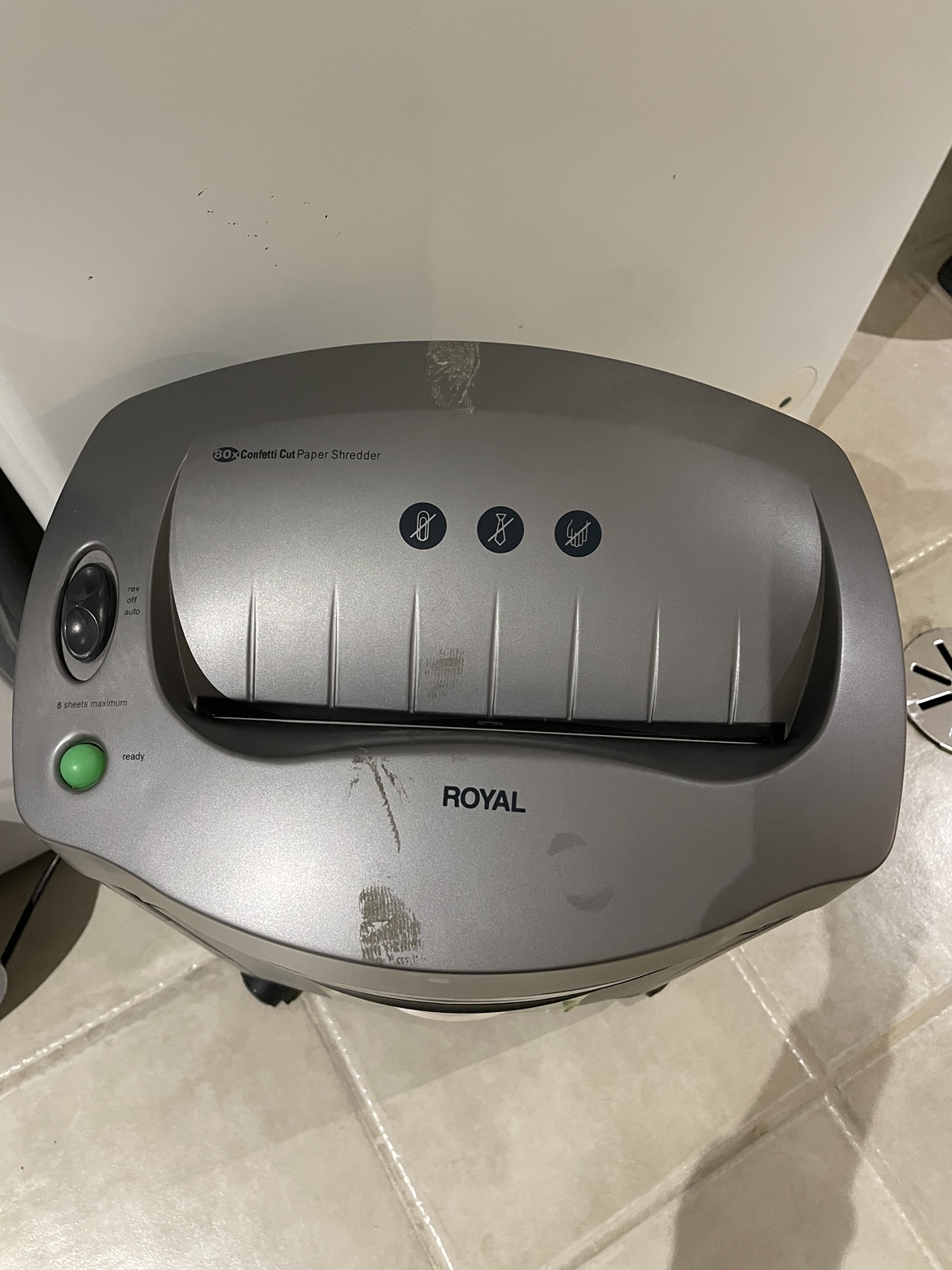 Royal Paper Shredder thumbnail