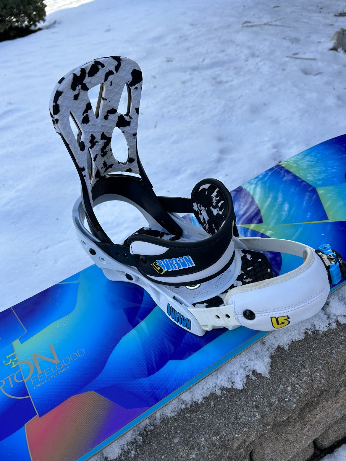 BURTON 134 cm SNOWBOARD WITH BURTON BINDINGS - photo 3