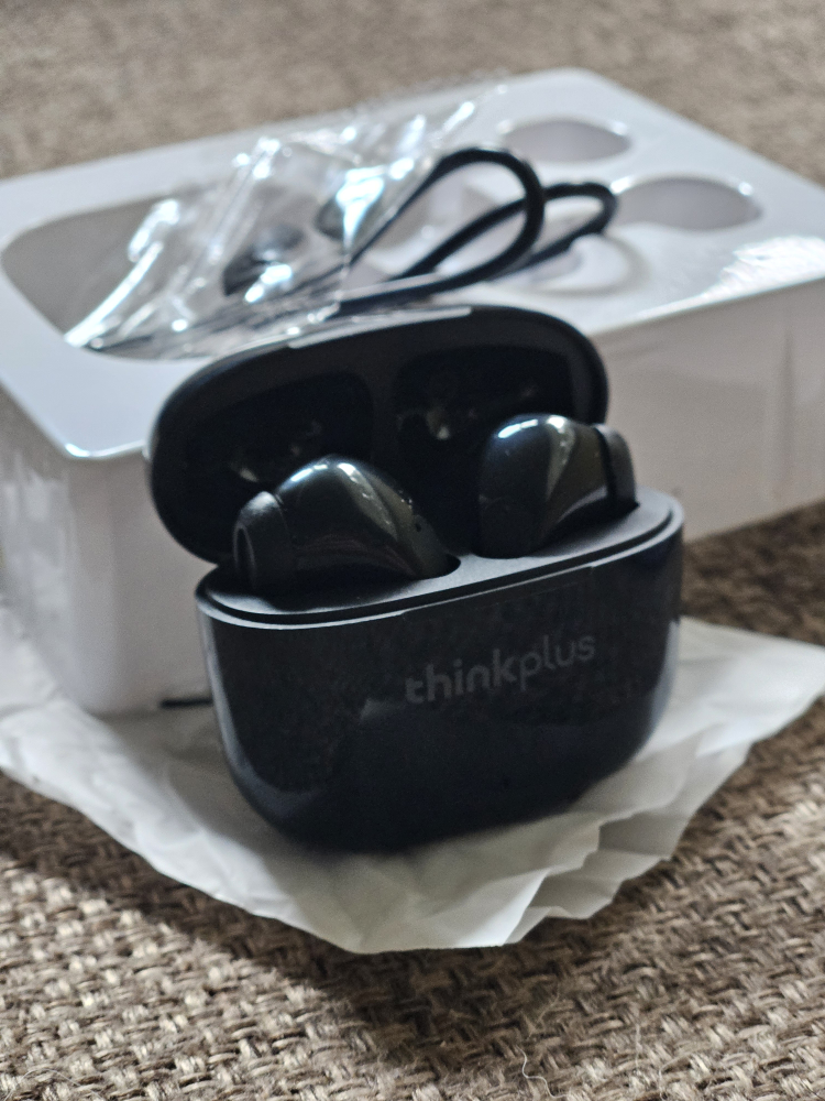 New Lenovo ThinkPlus Wireless Bluetooth Black Headset Earbuds - photo 3