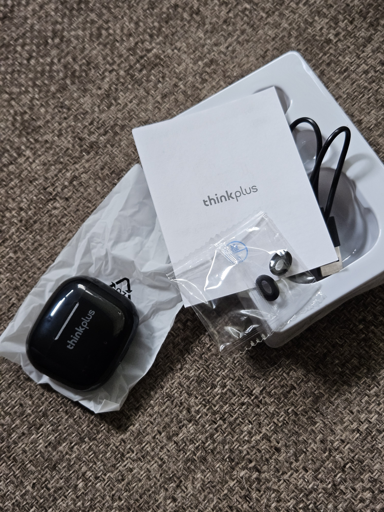 New Lenovo ThinkPlus Wireless Bluetooth Black Headset Earbuds - photo 2