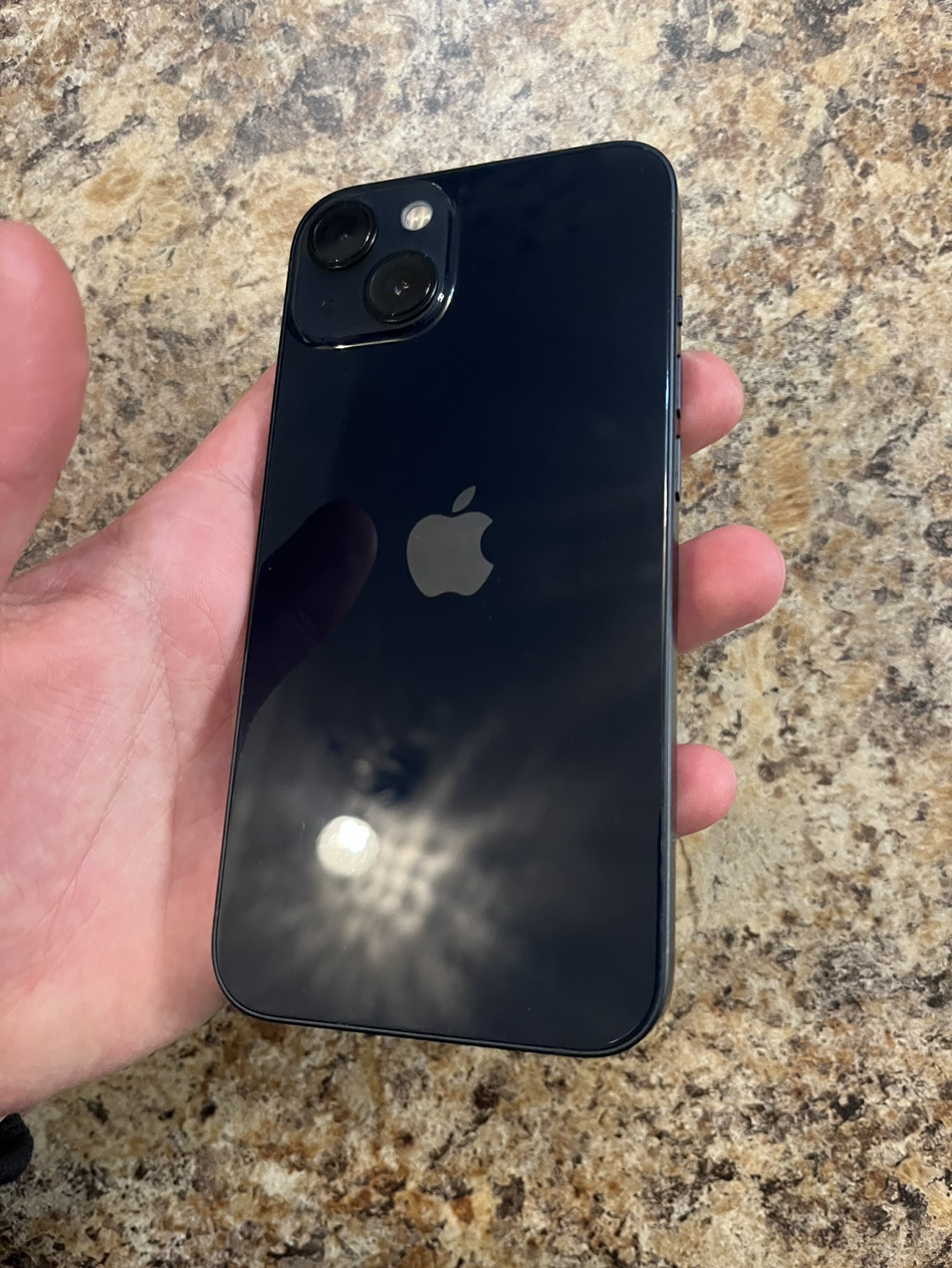Iphone 13 - photo 3