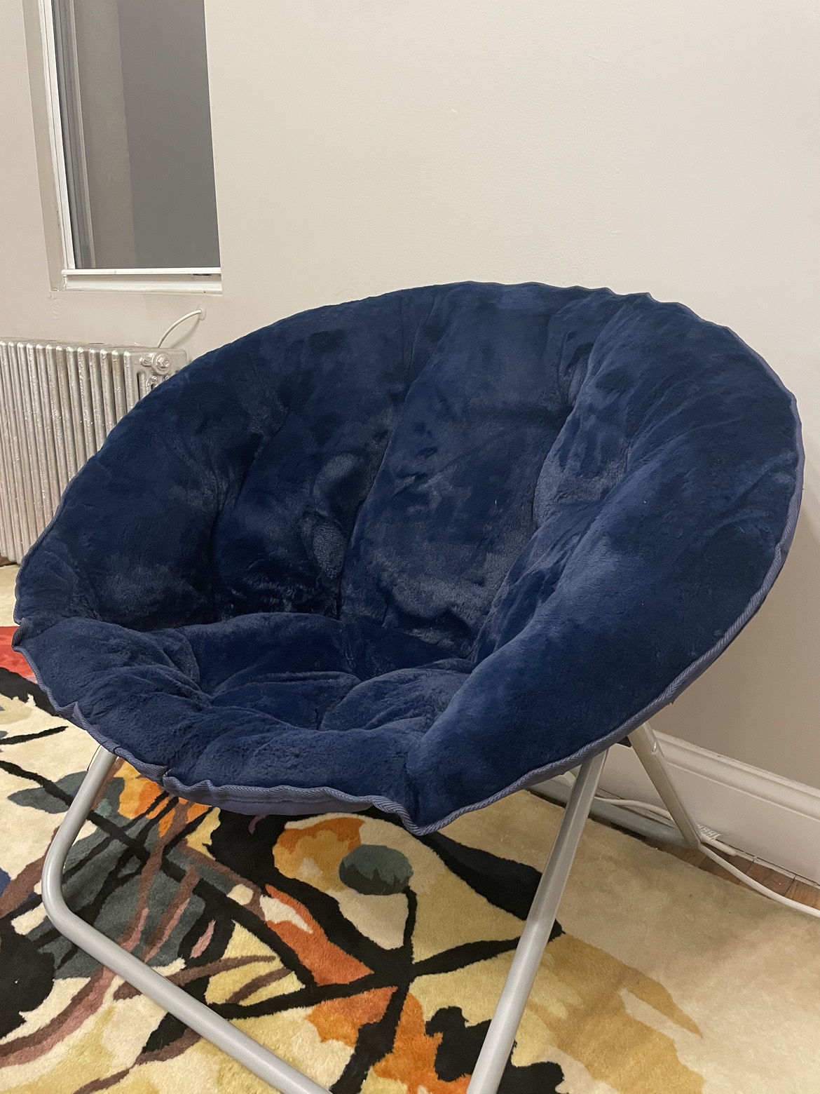 Comfy Saucer Chair (nearly new)