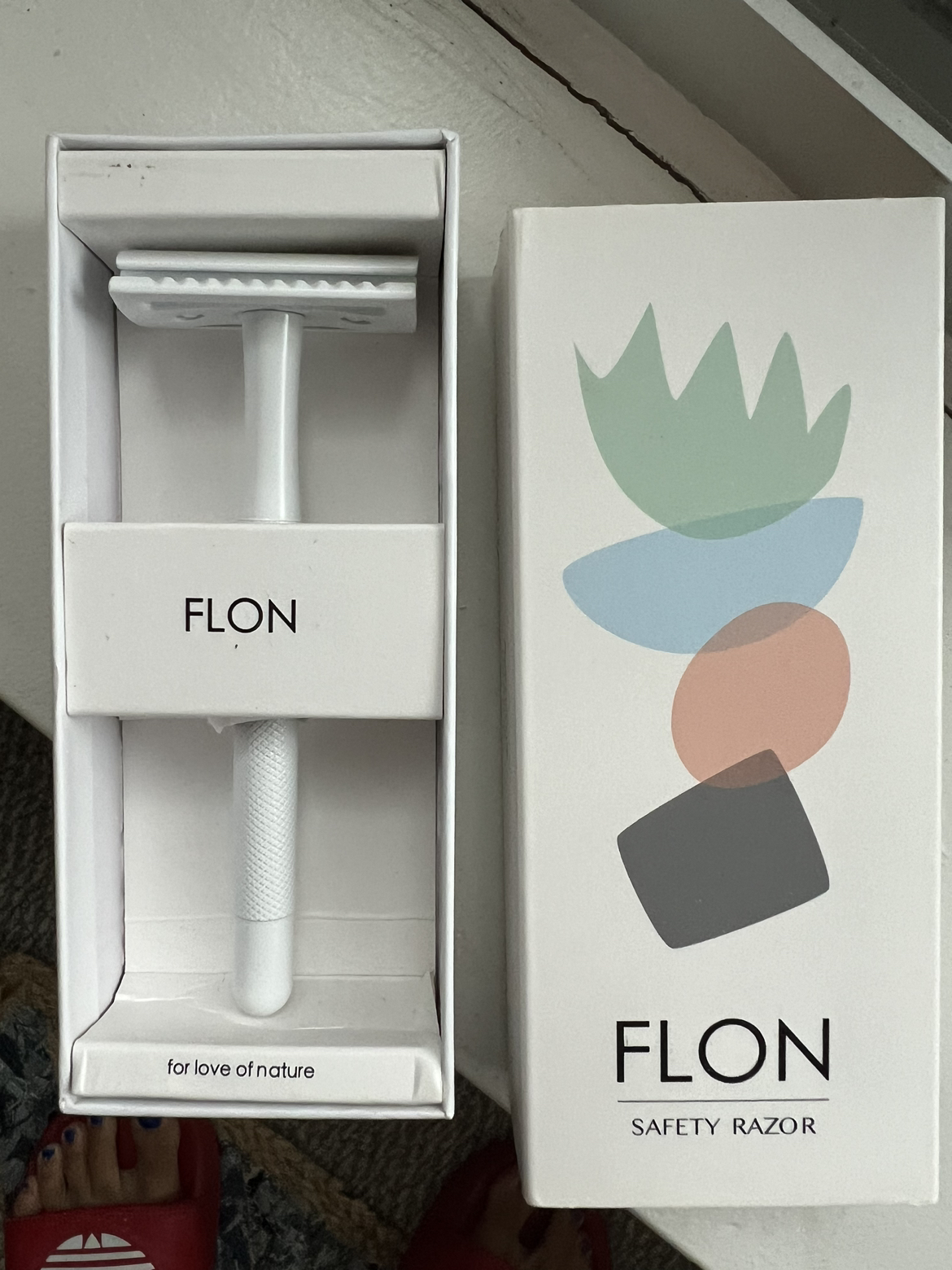 Flon Brass Safety Razor