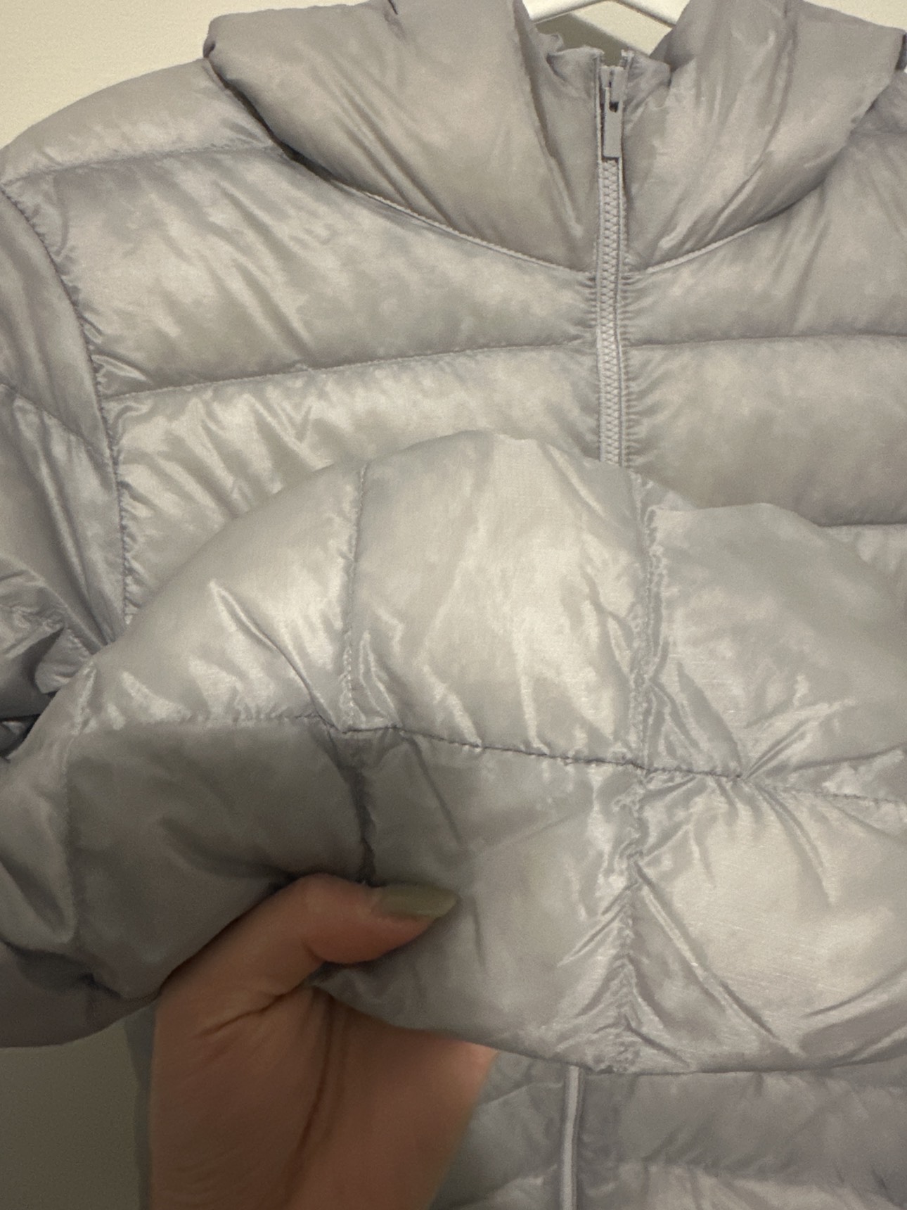 Uniqlo ultra light down jacket - photo 2