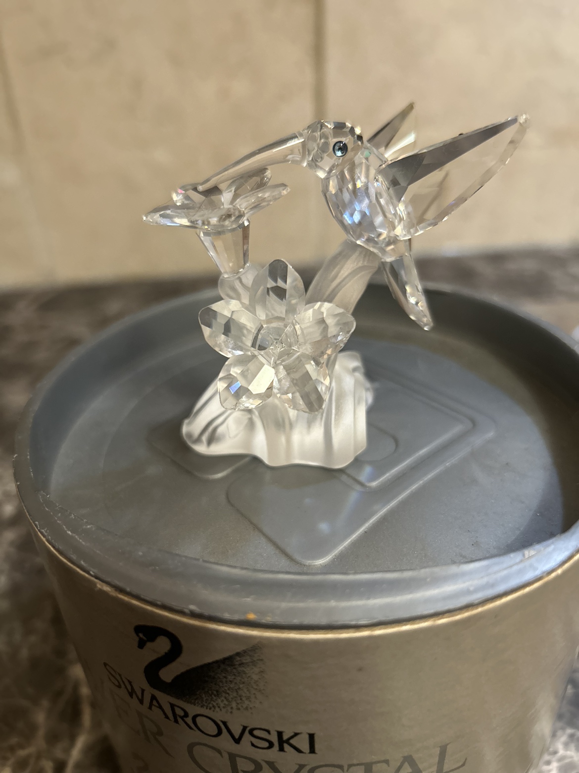 Swarovski Crystal figurine - Hummingbird thumbnail