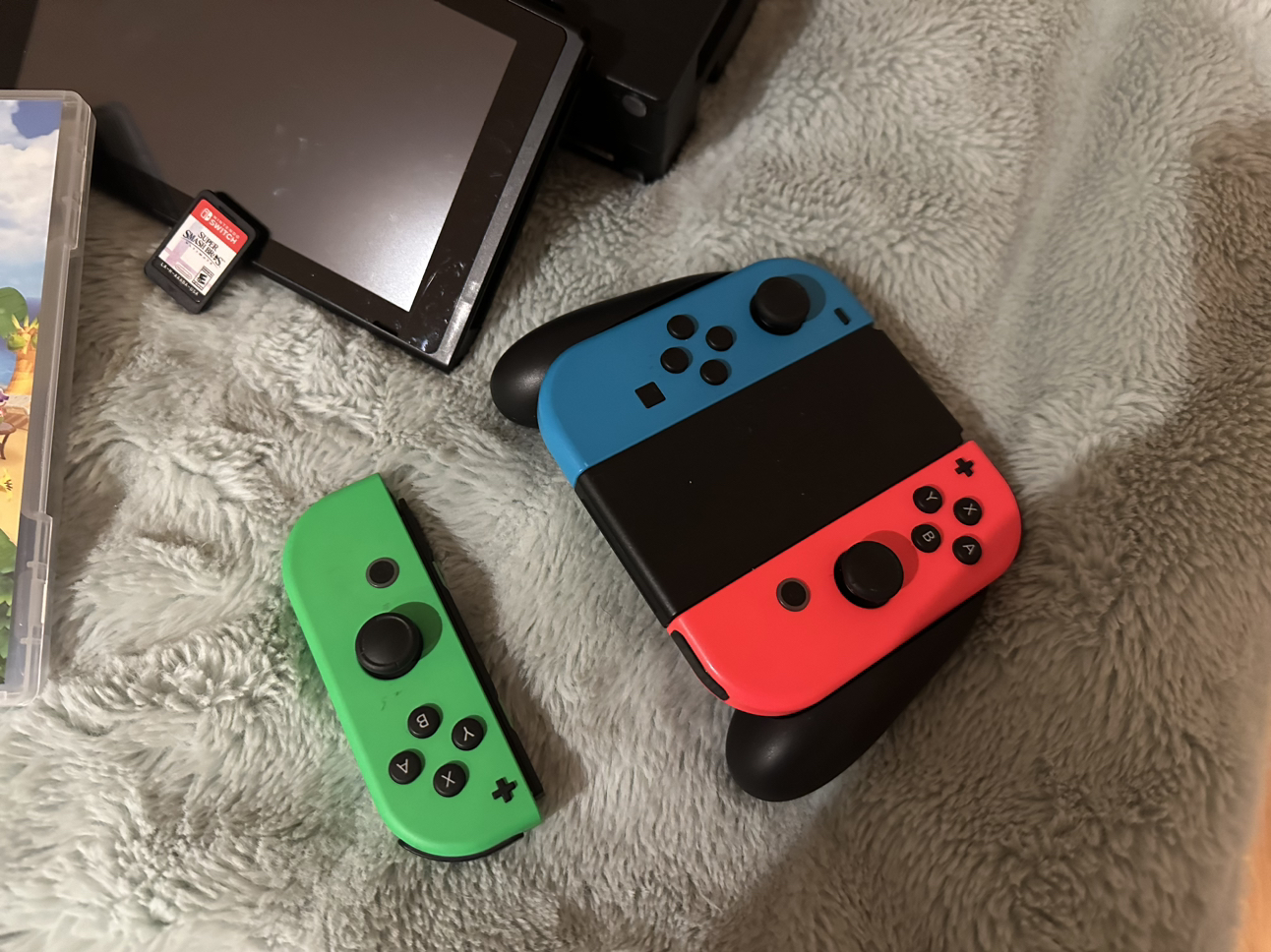 Nintendo Switch - photo 2