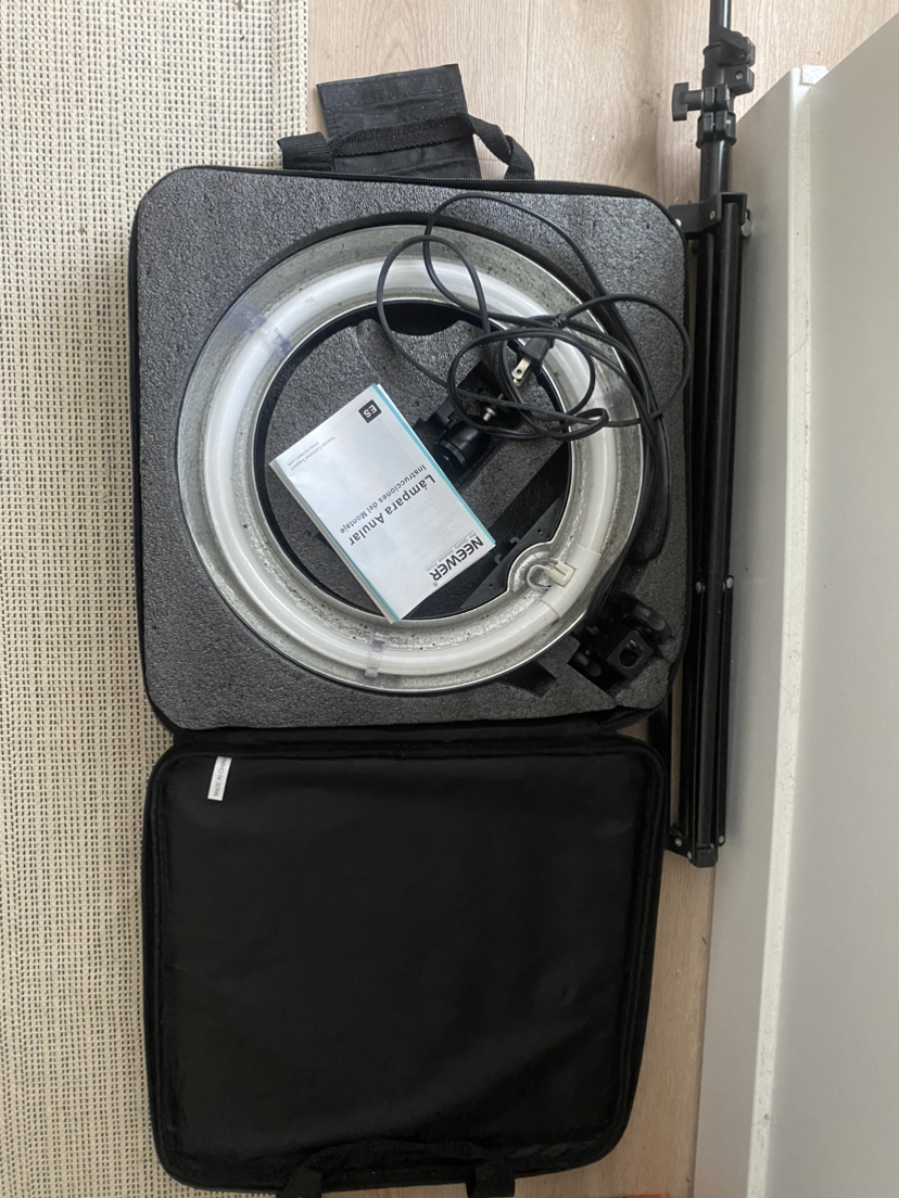 Neewer 16-inch LED Ring Light Kit image indicator(4)