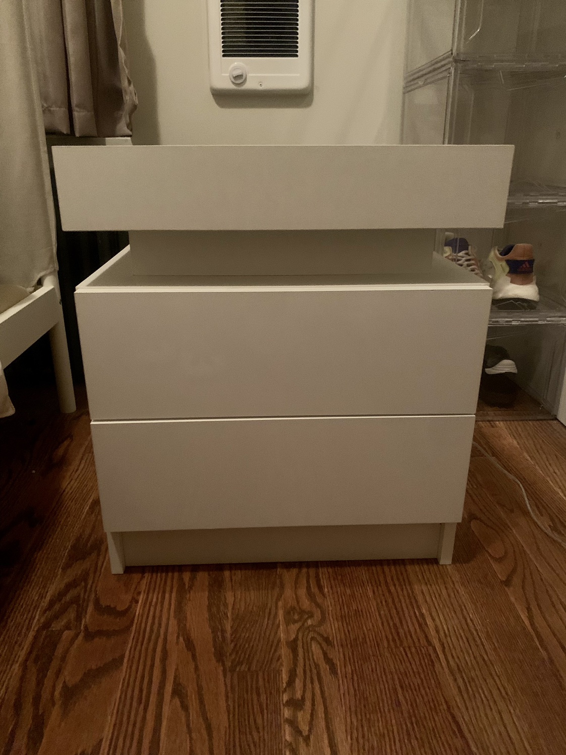 Nightstand - photo 2