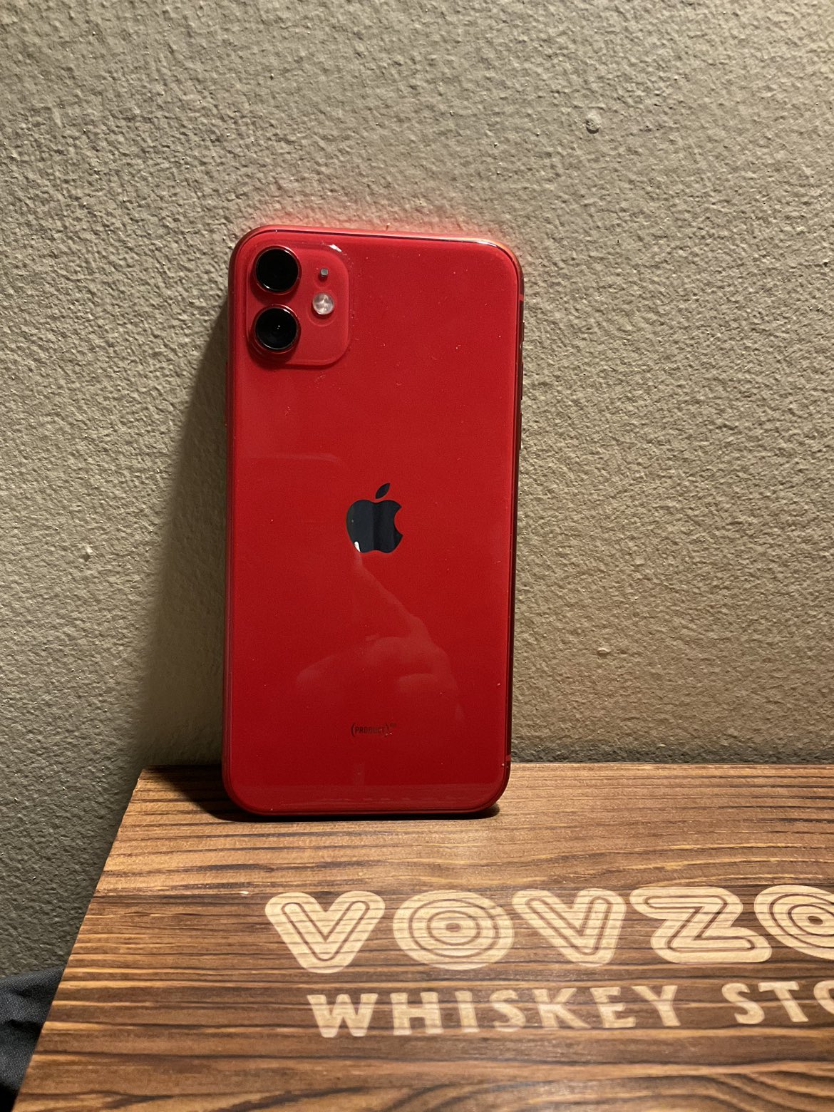 iPhone 11 64 gb PRODUCT RED. - photo 2