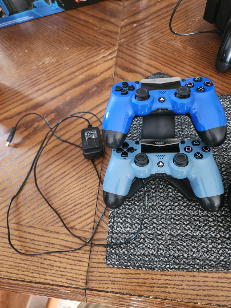 PS4 WITH TURTLE BEACH HEADSET - photo 5