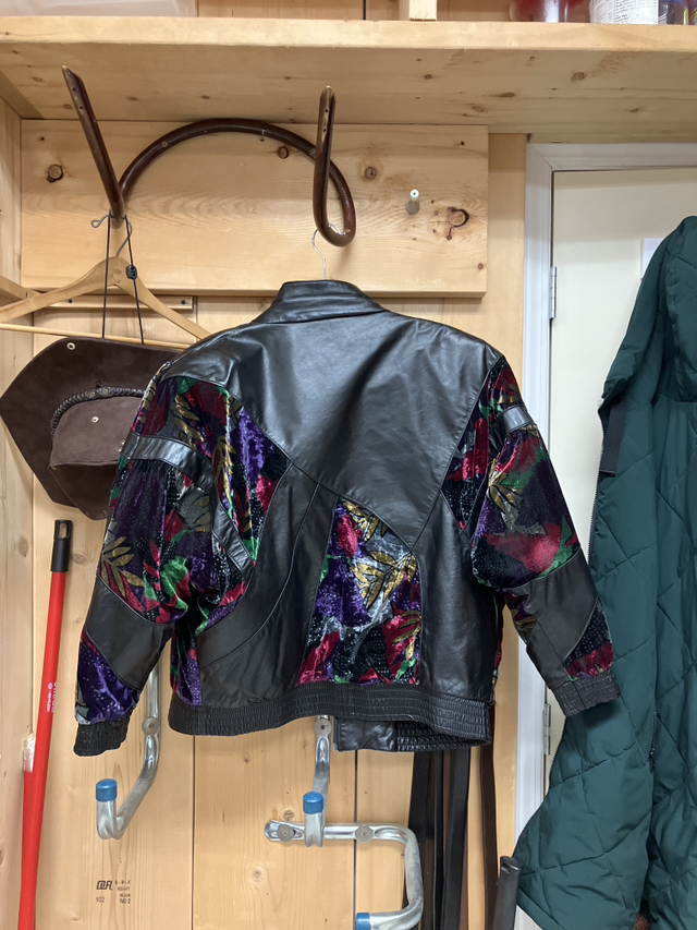 Rare Vintage 90s Jacket Rumors N Gossyp image indicator(4)