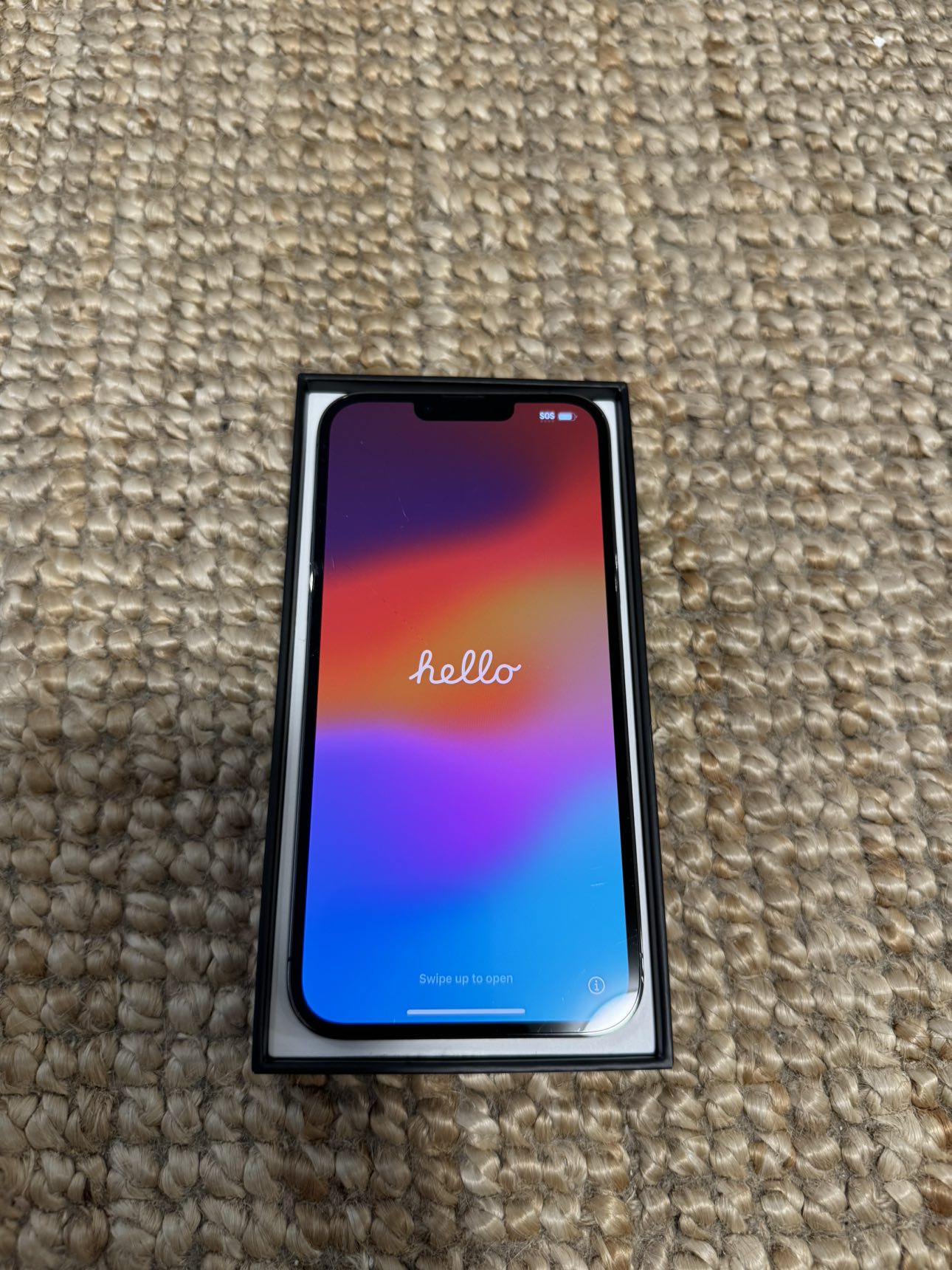 iPhone 13 Pro Max - photo 3