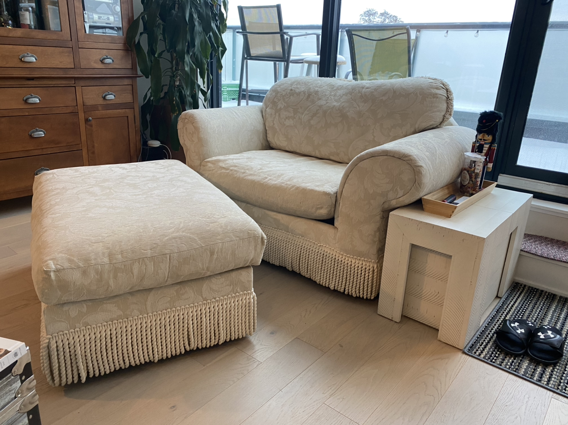 Oversized Chair and a Half with Ottoman - photo 3