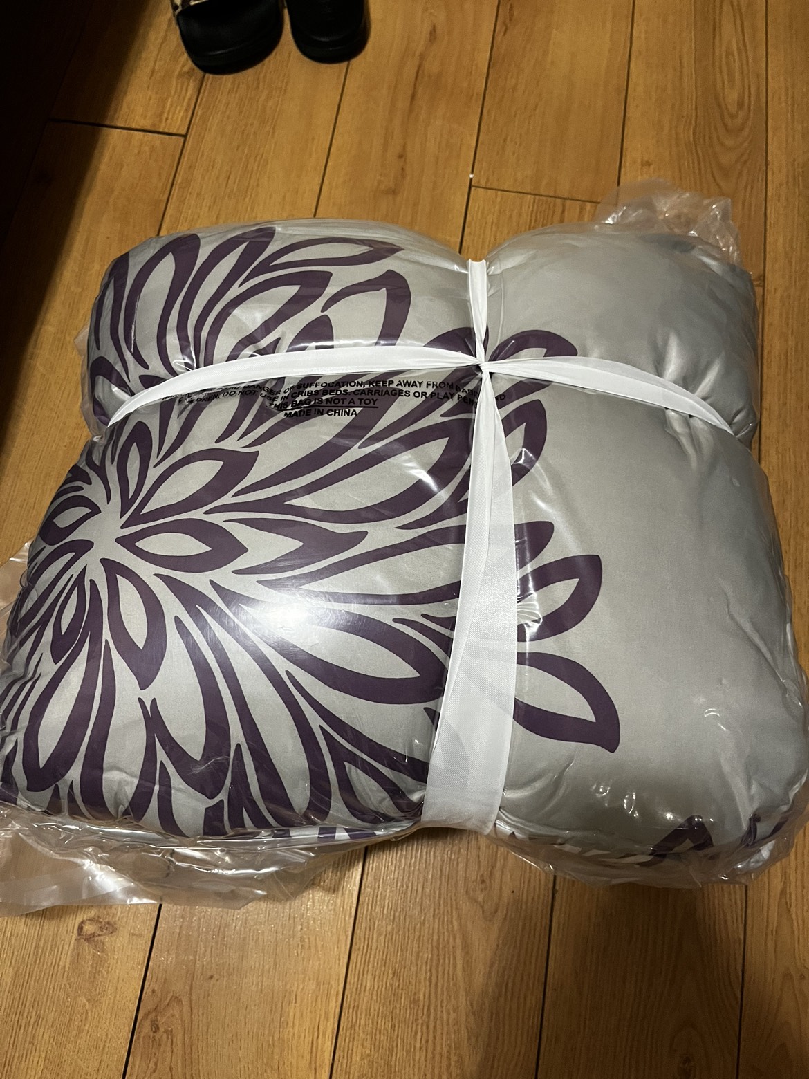 Queen bed 5 piece comforter set - photo 3