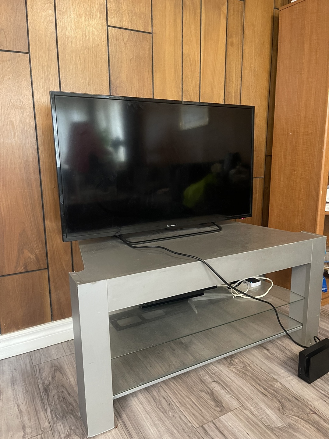 Tv trolly