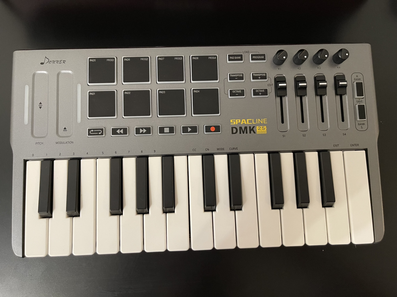 MIDI Keyboard Controller - photo 3