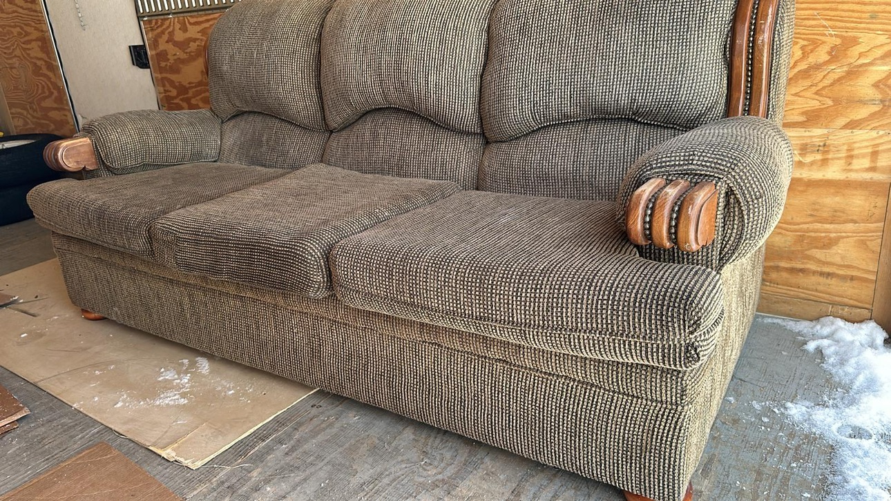 Sofa - photo 2