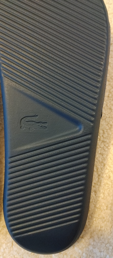 Lacoste slides size 9-10 - photo 3