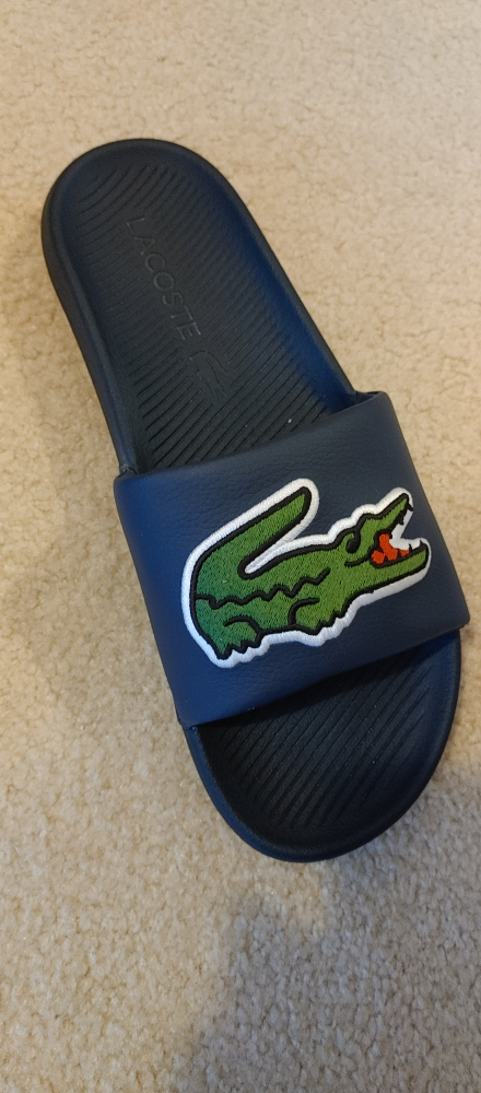 Lacoste slides size 9-10 - photo 4