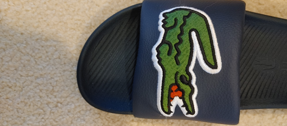 Lacoste slides size 9-10 - photo 5