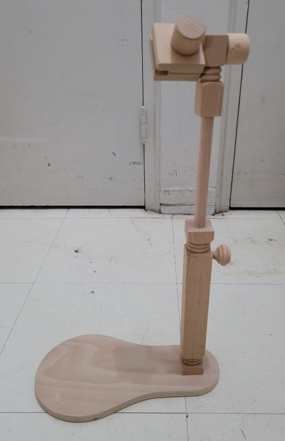 Embroidery Hoop Stand Hands-Free Cross Stitch image indicator(3)