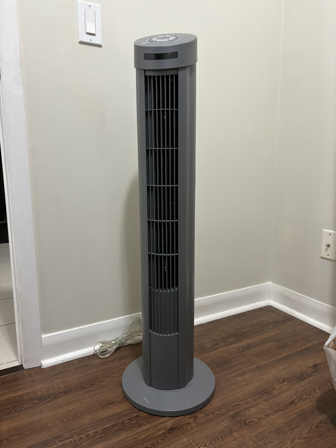 Seville classic tower fan - photo 2