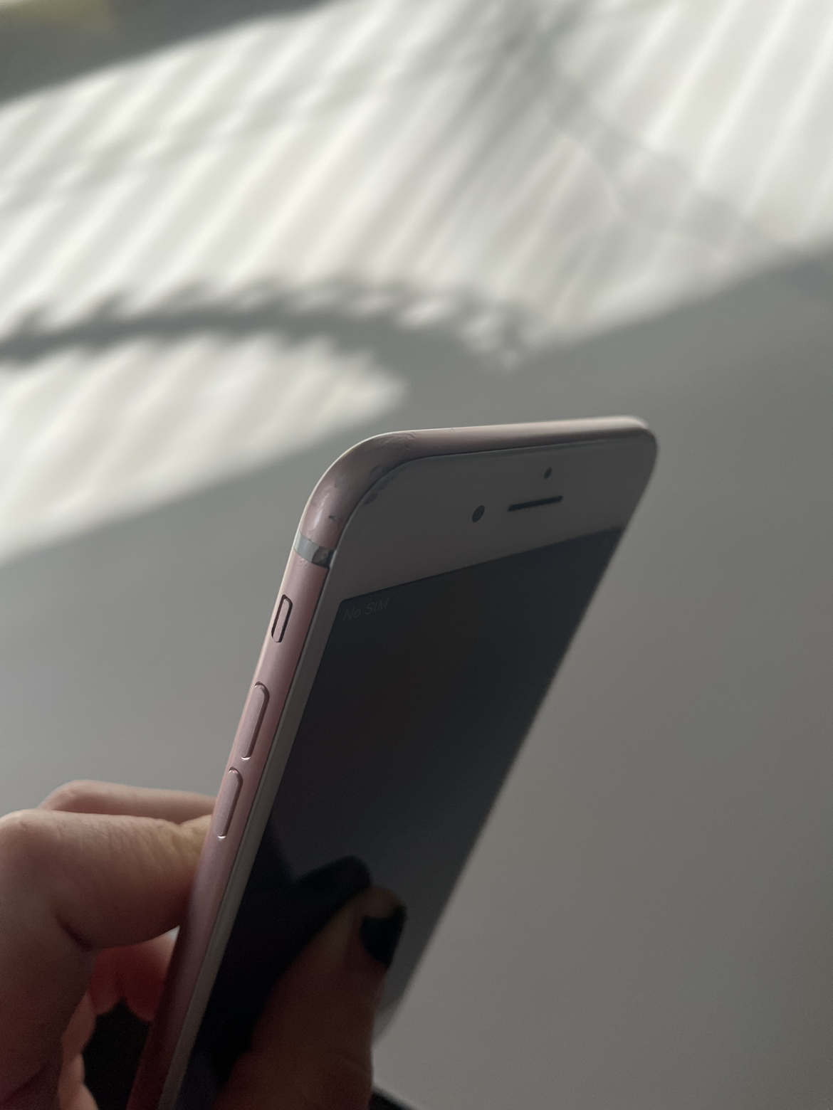 iPhone 7 - photo 3