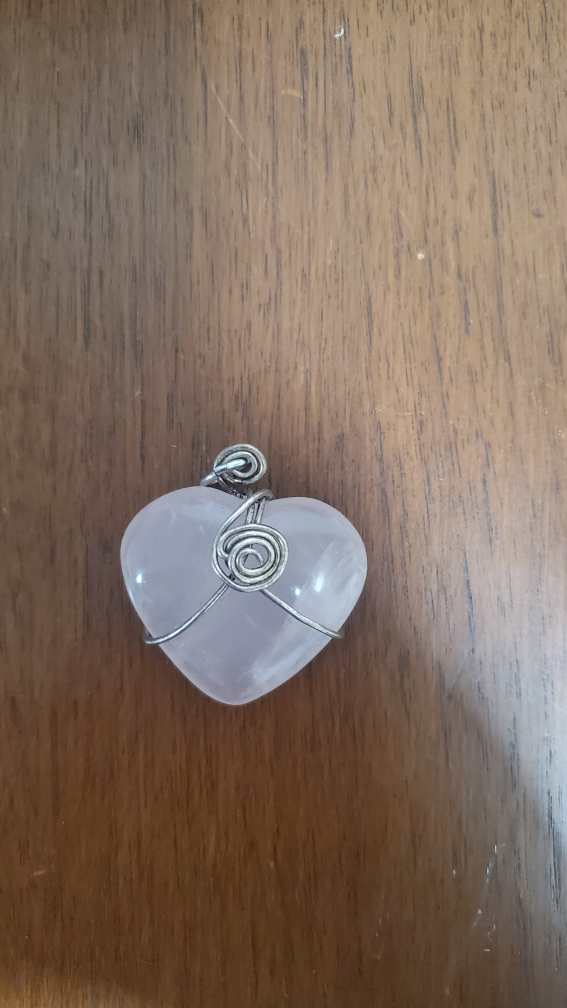 Rose quartz pendant