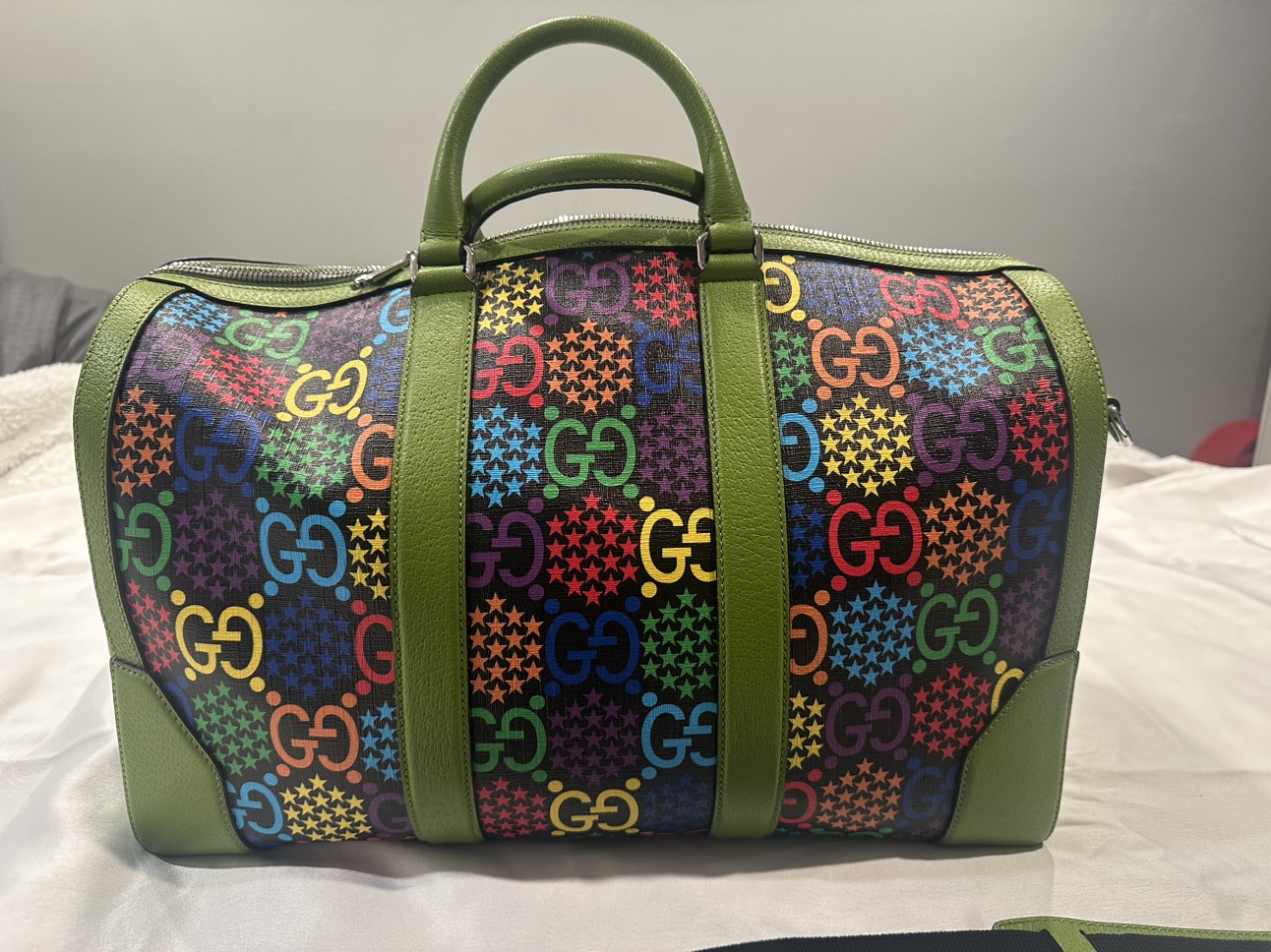 Gucci duffel bag