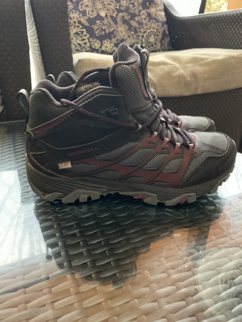 Merrell winter boots women’s size 8.5 thumbnail