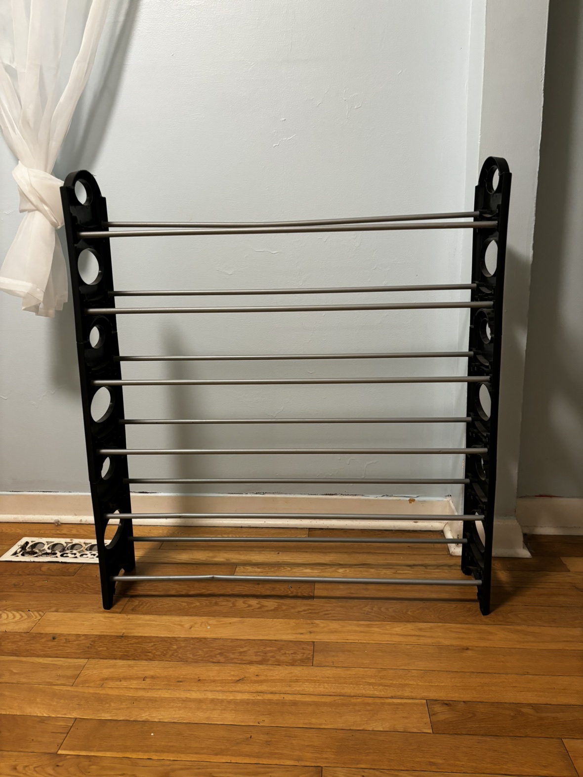 Shoe rack